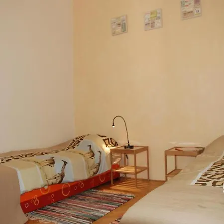 Apartment 5 Min By Walk To The Center
